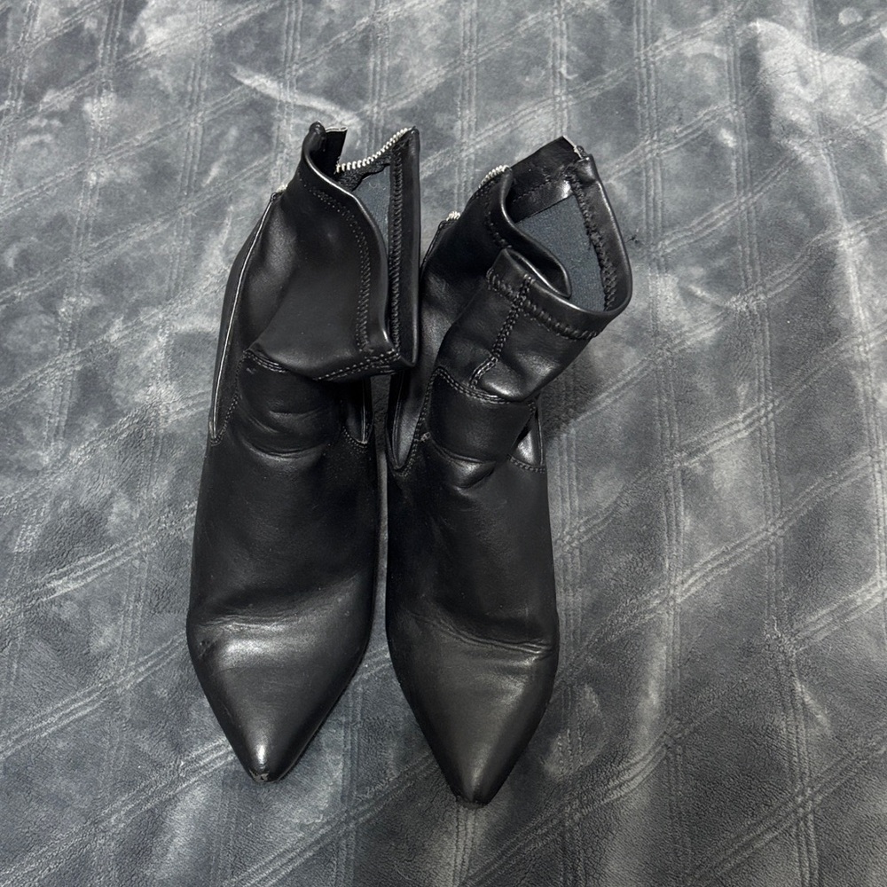 JustFab Sleek Black Heeled Boots